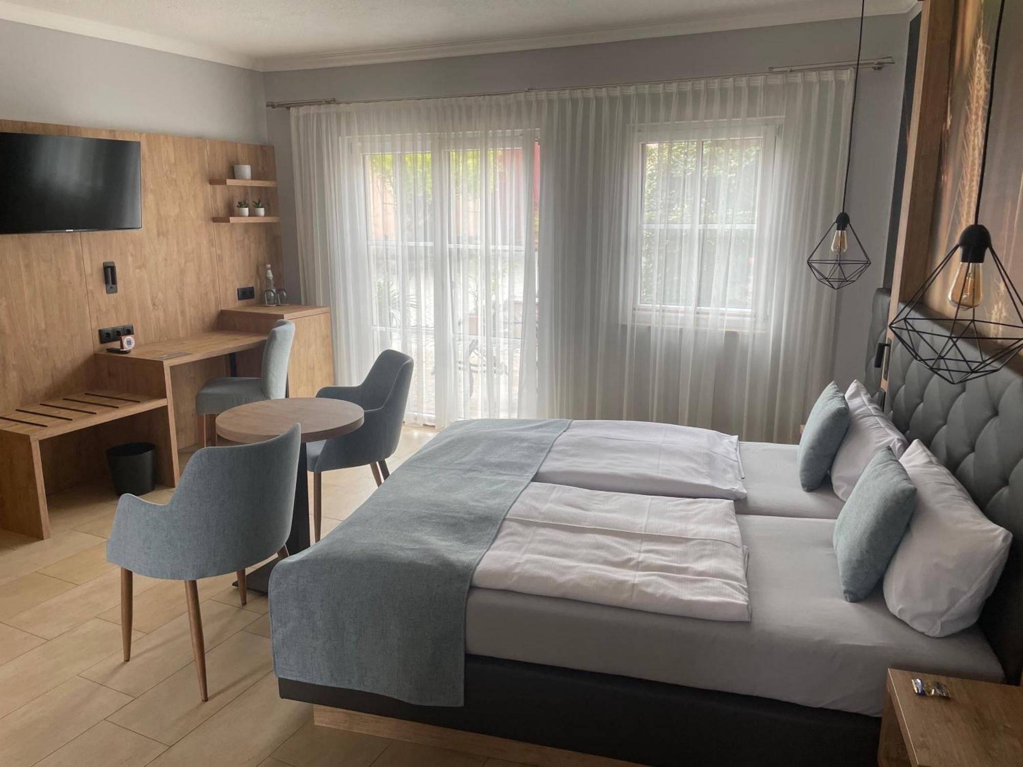 Hotel "Pension Marlis" Garni Reichenberg  Esterno foto