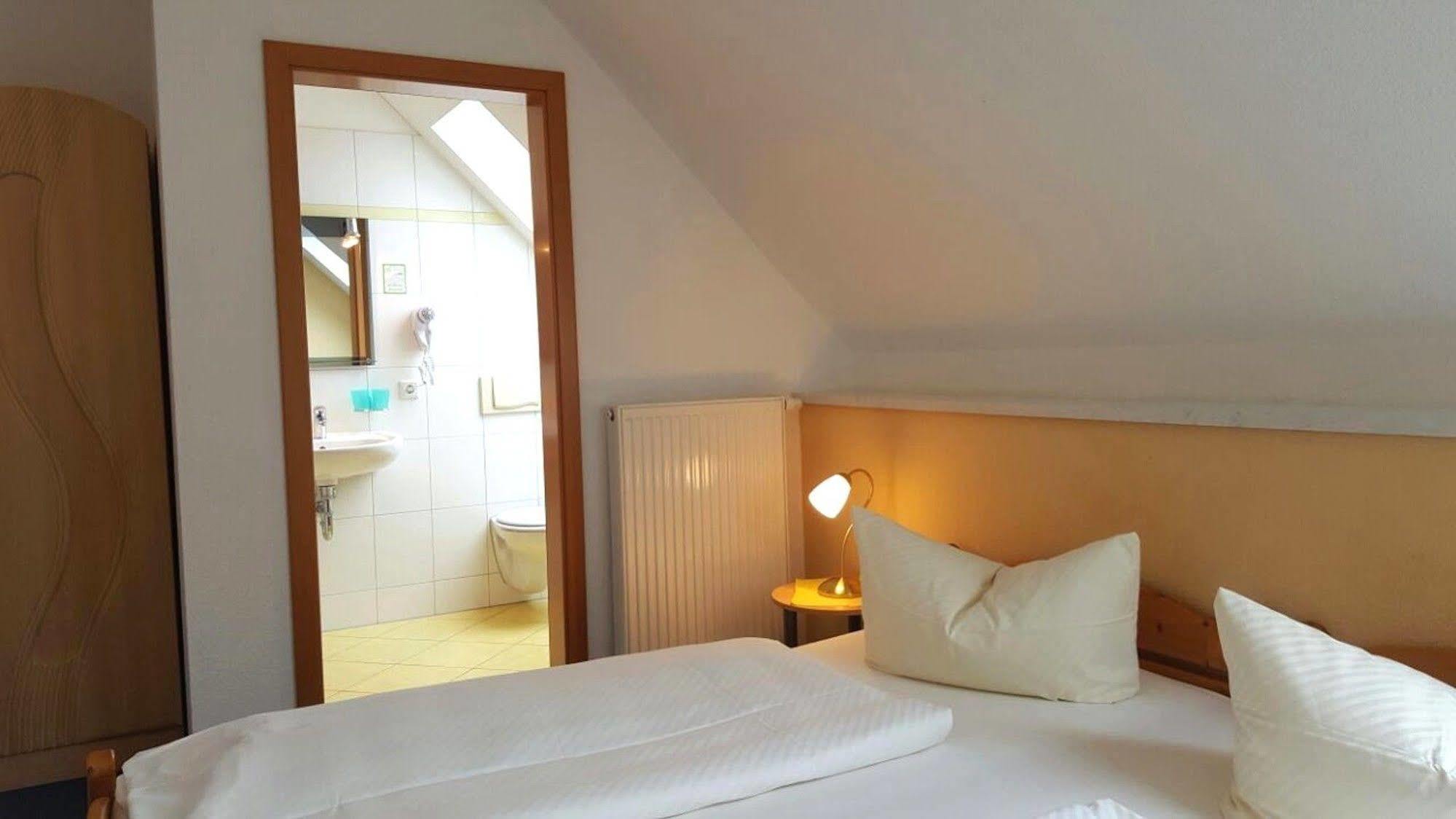 Hotel "Pension Marlis" Garni Reichenberg  Esterno foto