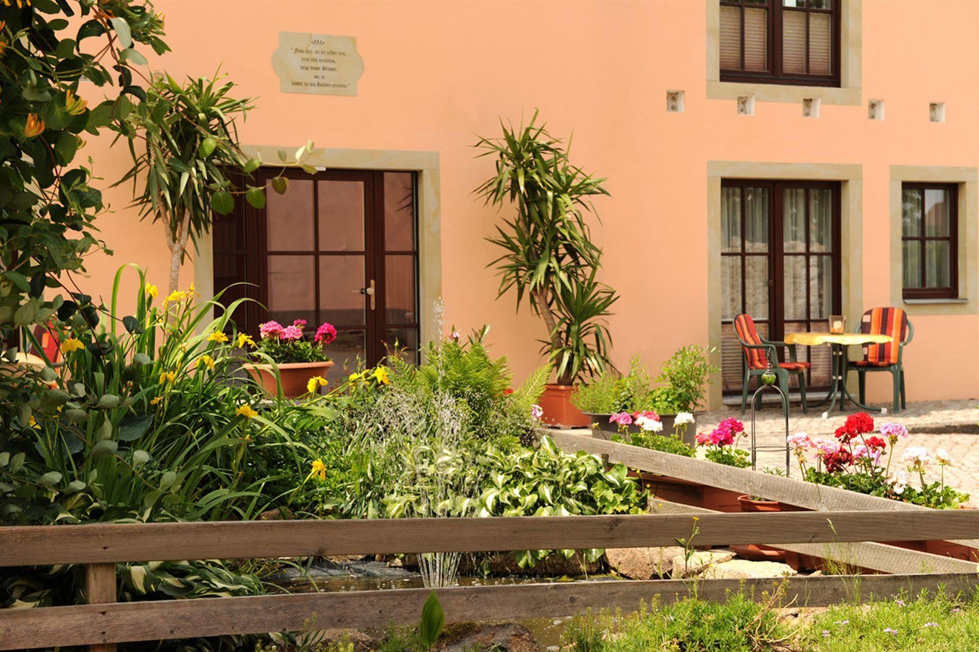 Hotel "Pension Marlis" Garni Reichenberg  Esterno foto